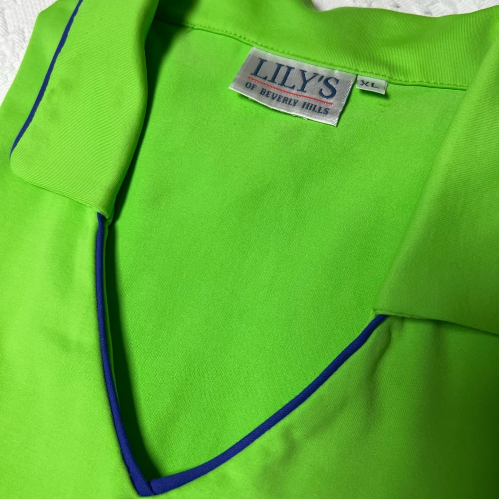 Lily's Bright Green Short Sleeve Top - Picture 7 of 7